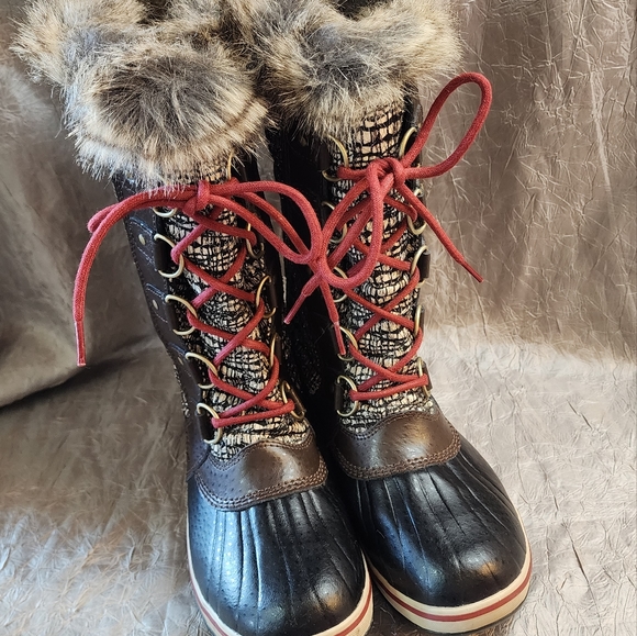 SOREL SNOW BOOTS SZ 8 - Picture 2 of 15